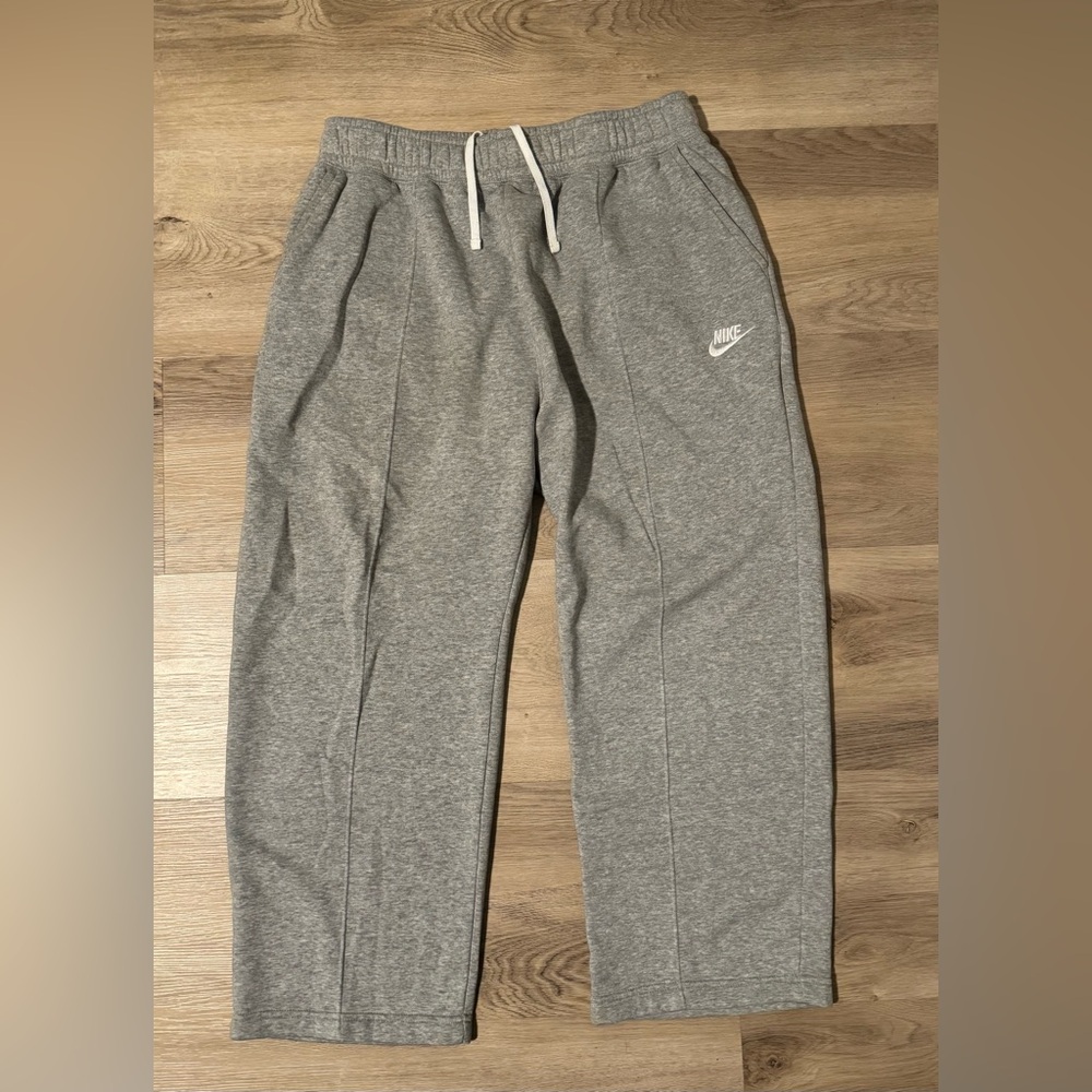 Nike Men’s Cropped Sweatpants